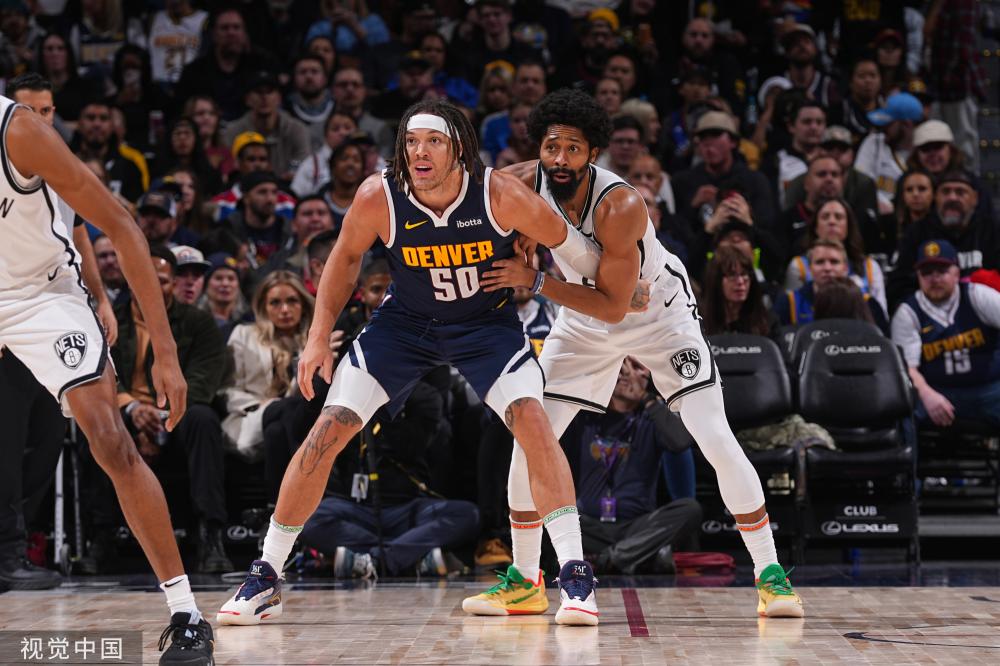 职业生涯的 职业生涯的