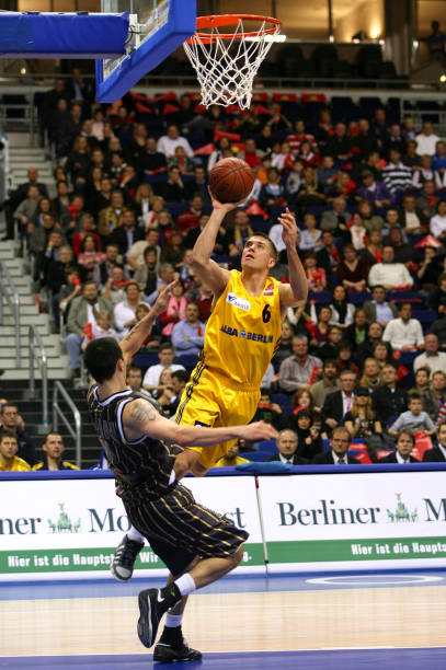 网民们也应 网民们也应