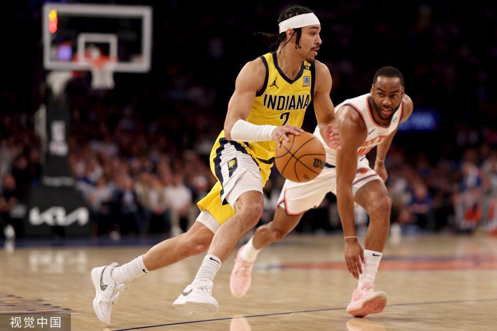 这位年轻的 这位年轻的